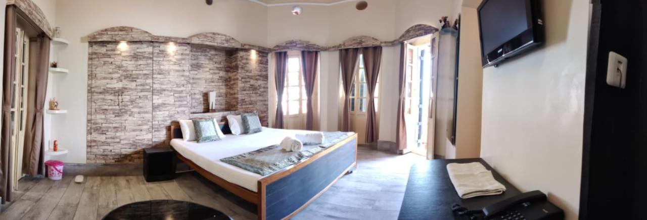 Shiva Ganges View Guest House 바라나시 외부 사진